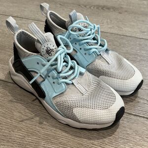 Nike Huarache Shoes Grey White Blue Big Kids Size 1Y Youth Boys Junior Sneakers